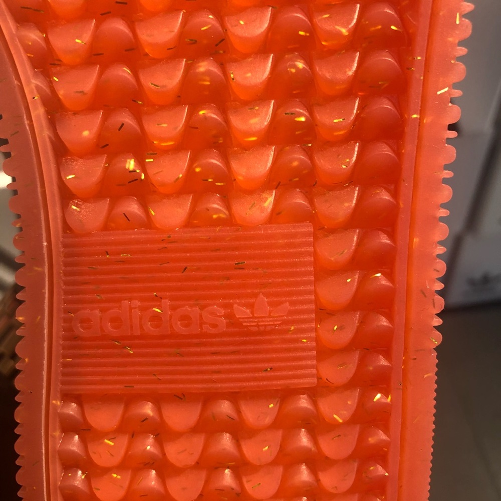 FIORUCCI by Adidas Exclusive Drop - Picture 5 of 6